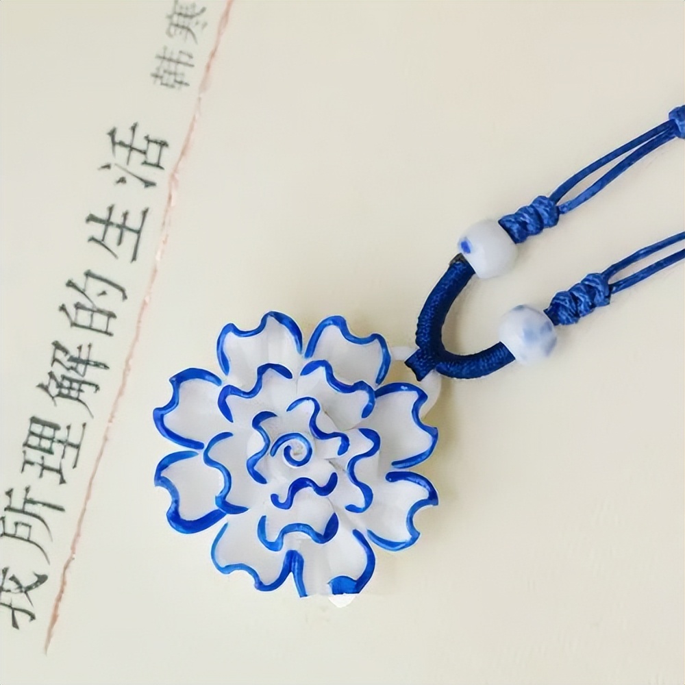 陶瓷山茶花,自然雅致的陶瓷