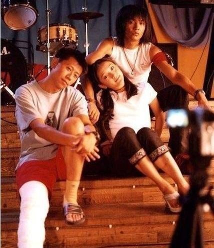 男不坏女不爱dj歌曲,男不坏女不爱音乐