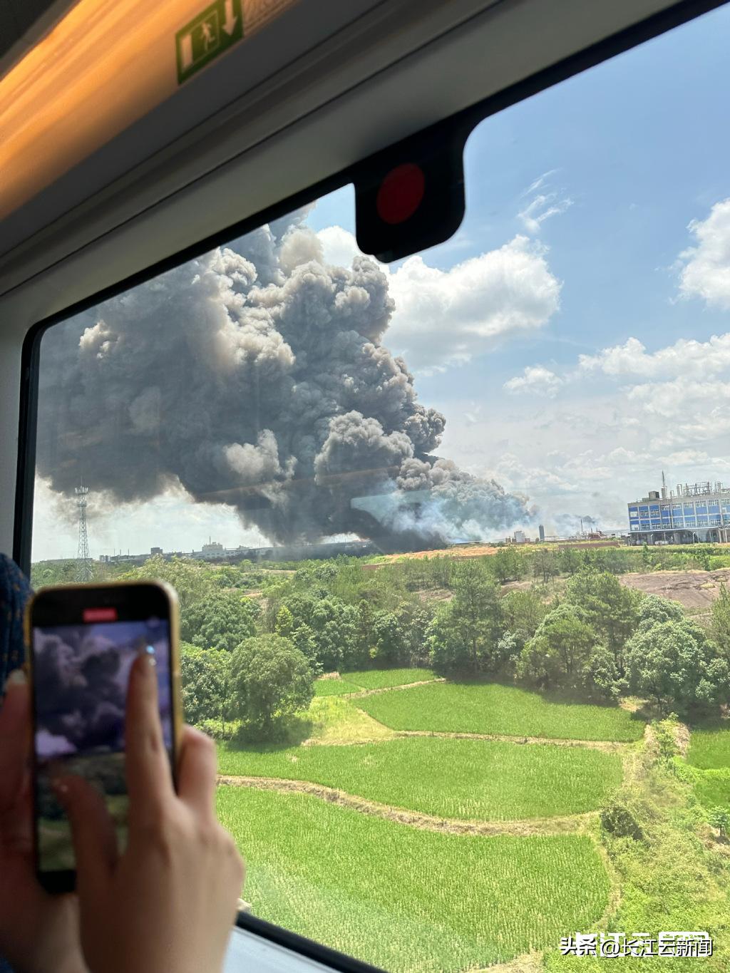 官方通报江西化工厂火灾人员,官方通报江西化工厂火灾伤亡信息