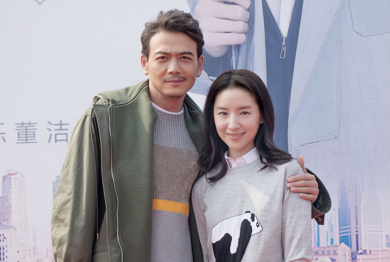 异乡人董洁杨烁,董洁杨烁异乡人开机照片