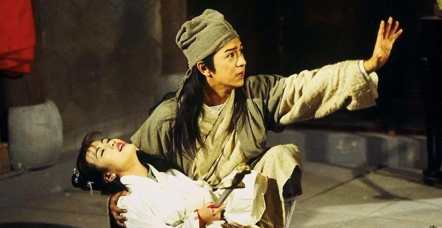 公然性骚扰19岁女星，发妻子裸照做人设，他恶心到家了