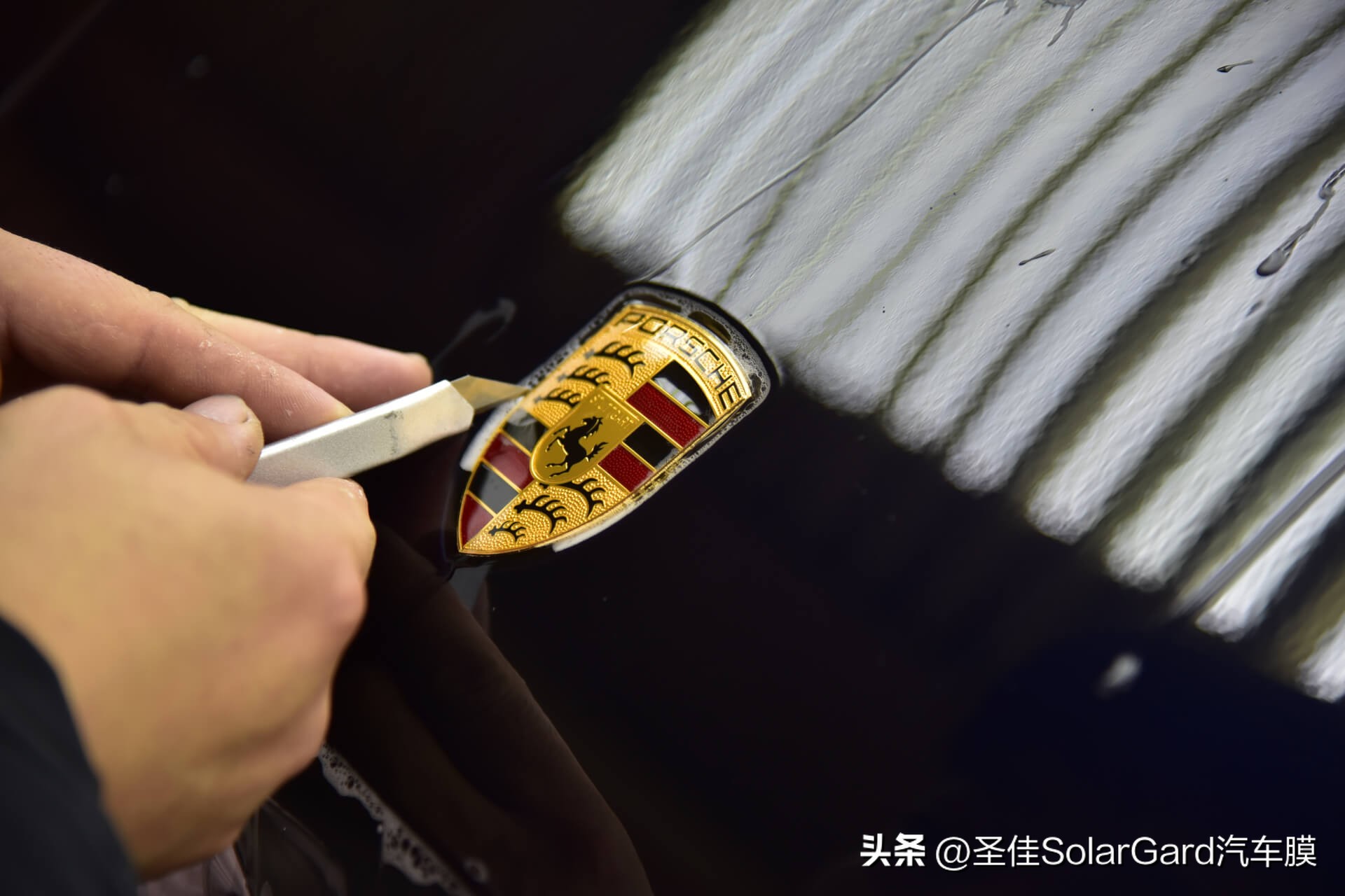 汽车贴膜怎么选择靠谱的门店,比较好的汽车贴膜店有哪些