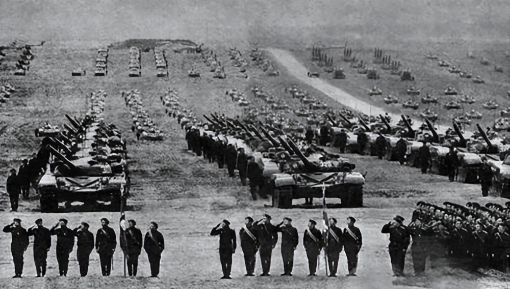 1969年国家面临苏联核威胁，毛主席下令：领导人撤出首都