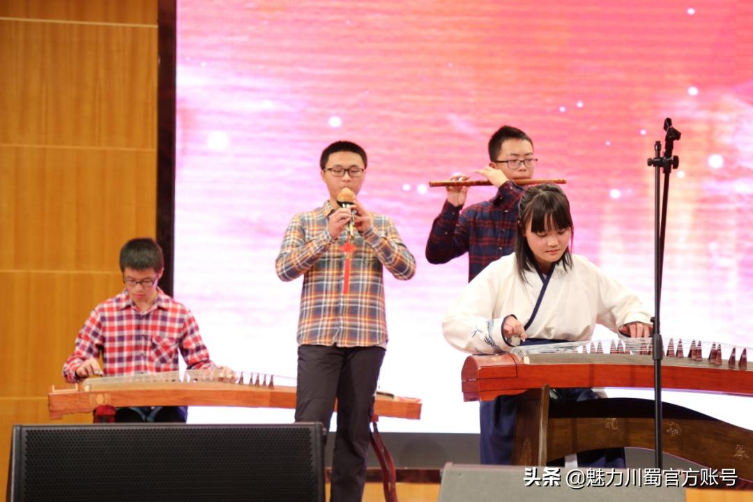 代码009，与未来快乐邂逅丨@中考学子，这里是绵阳中学实验学校