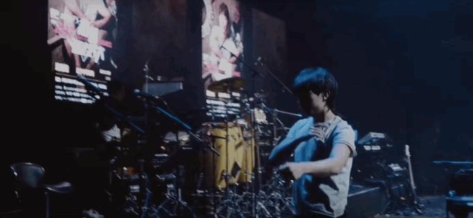 赵雷：我有些烦了