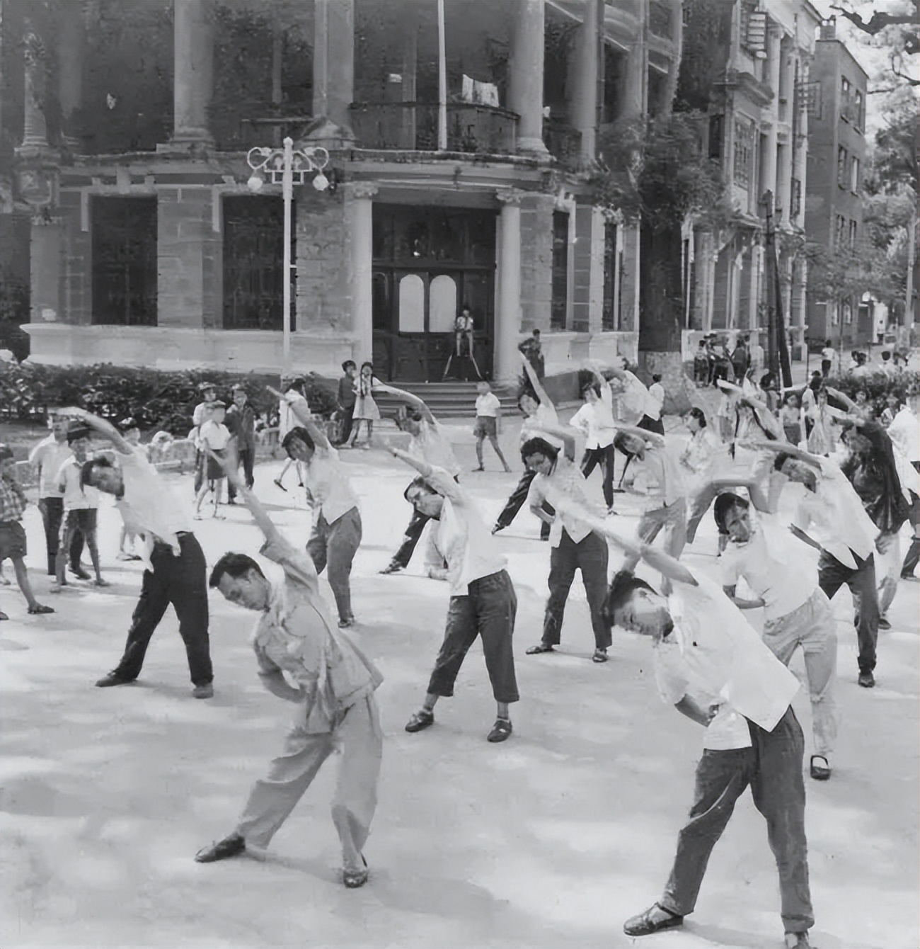 粤212期：文化沙漠？沙面这160年历史建筑，重新定义广州美