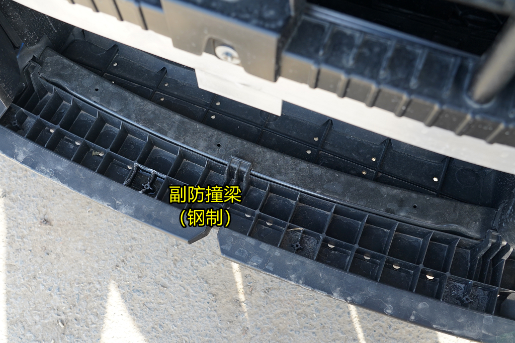 凡尔赛c5x全方位测评,凡尔赛c5拆解