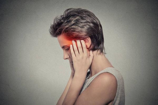 蹲下站起来眼前发黑眩晕是贫血吗,蹲下站起来头晕眼发黑是怎么回事