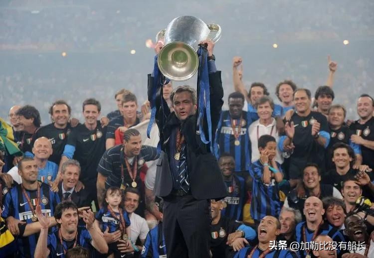 盘点世界足坛评选的最佳阵容,盘点世界足坛