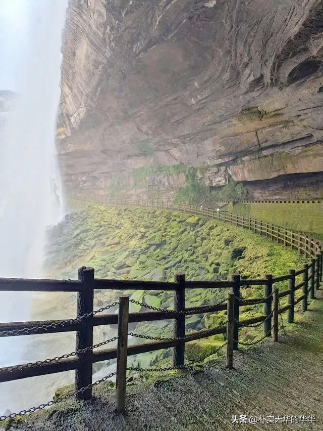 岳池低坑大瀑布冬天能去吗,岳池低坑大瀑布上面是什么