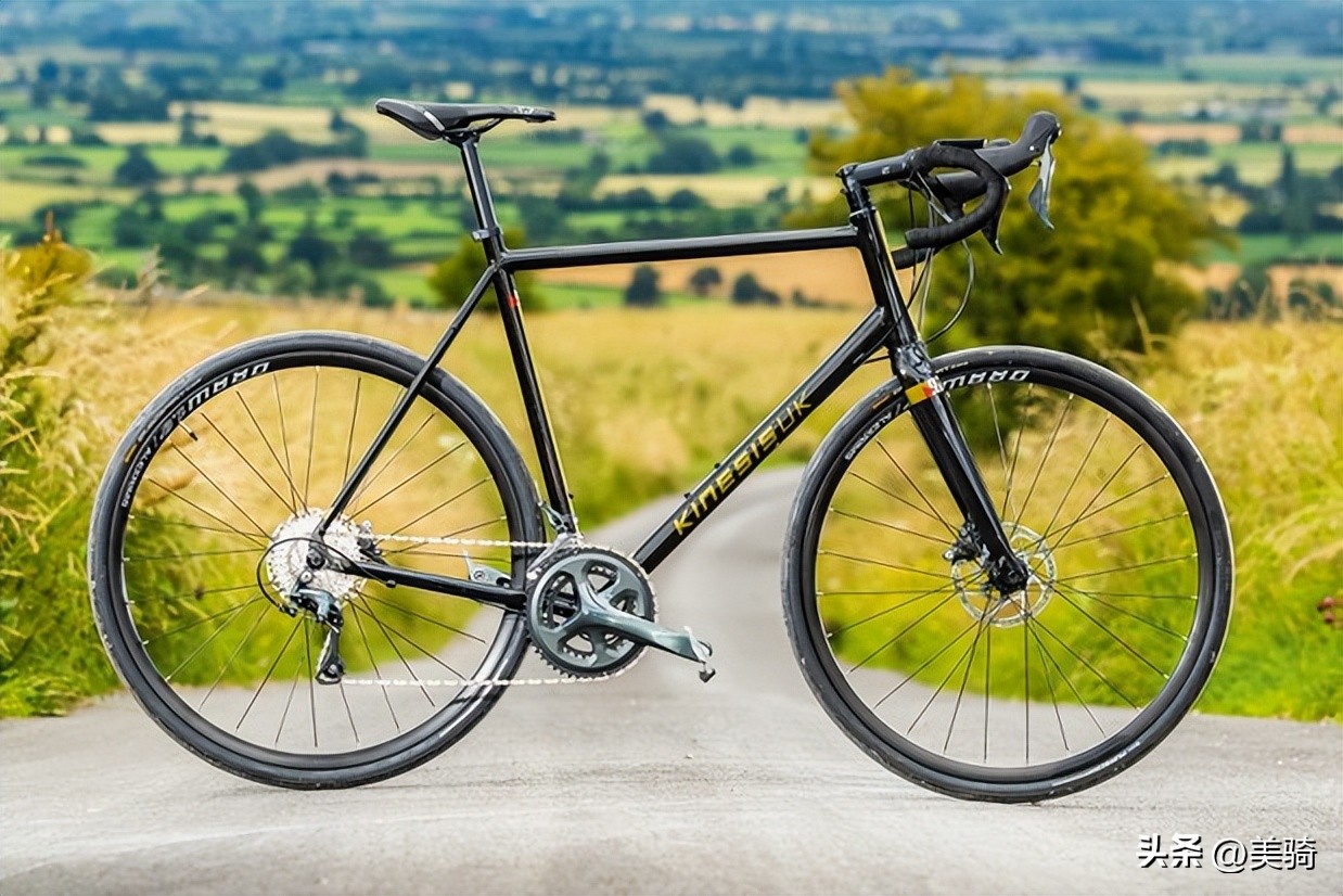 外媒评测2021年最佳公路车,最具有性价比的入门公路车