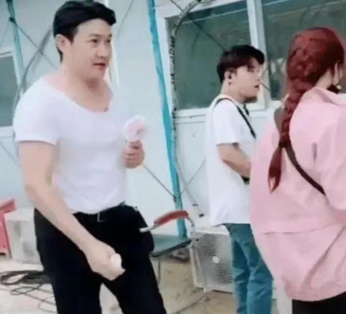 明星脸部僵硬的图片,很多明星脸僵是怎么回事