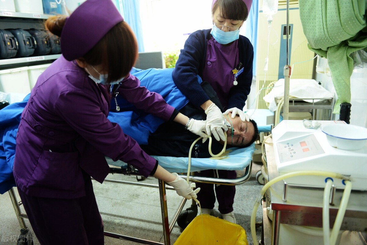 高锰酸钾消毒对人有危害吗,高锰酸钾水能消毒吗有毒吗