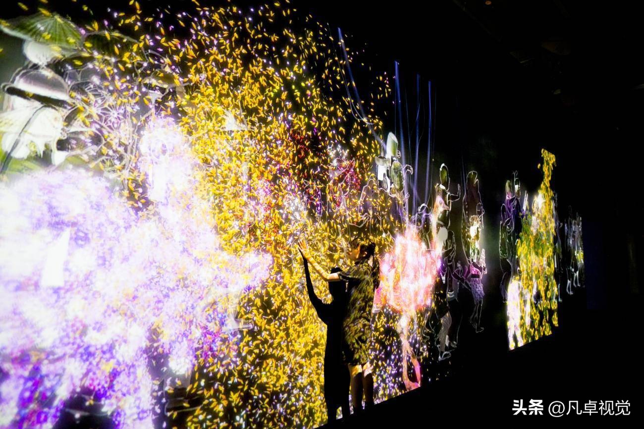 墙面互动投影屏怎么安装,异形互动投影技术设备