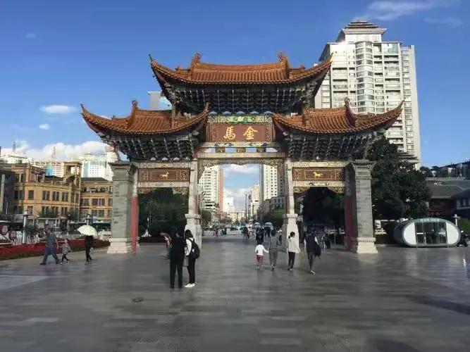 未来昆明最具影响力的美食街,昆明七彩云南附近美食街