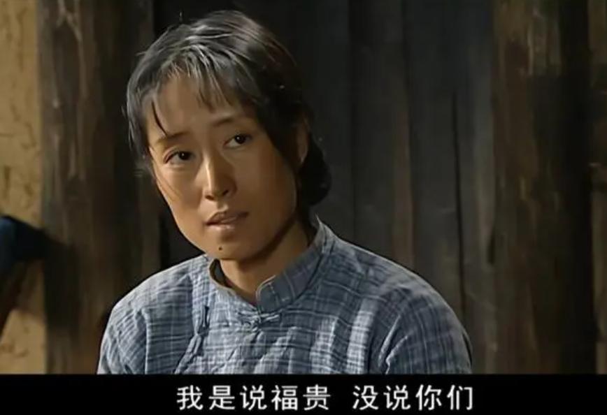 瞪眼咆哮,摇头晃脑,这6位演技被高估的“老戏骨”,该亮亮相了