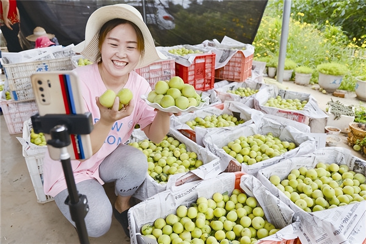 枝江:人均GDP比肩北上广,它做对了什么?