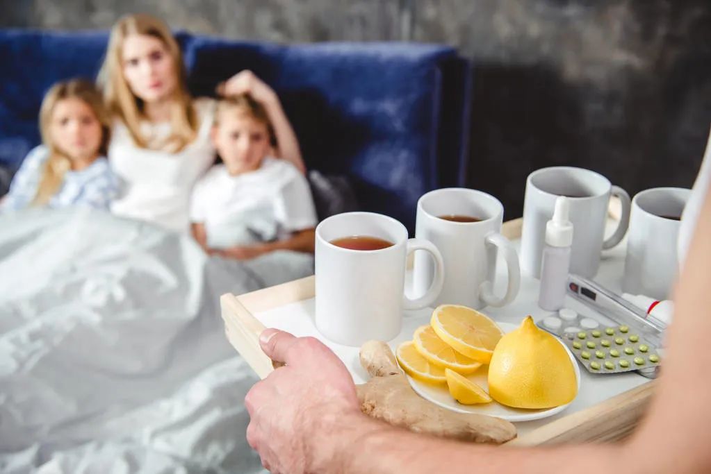 蒙脱石散吃完多久可以吃消炎药,蒙脱石不能跟哪些药物一起吃