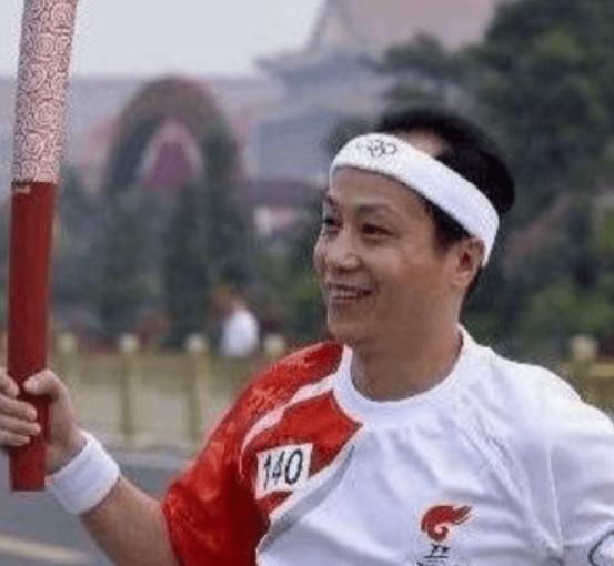 罗京去世7年后妻子近况,罗京去世后妻子和儿子的现状