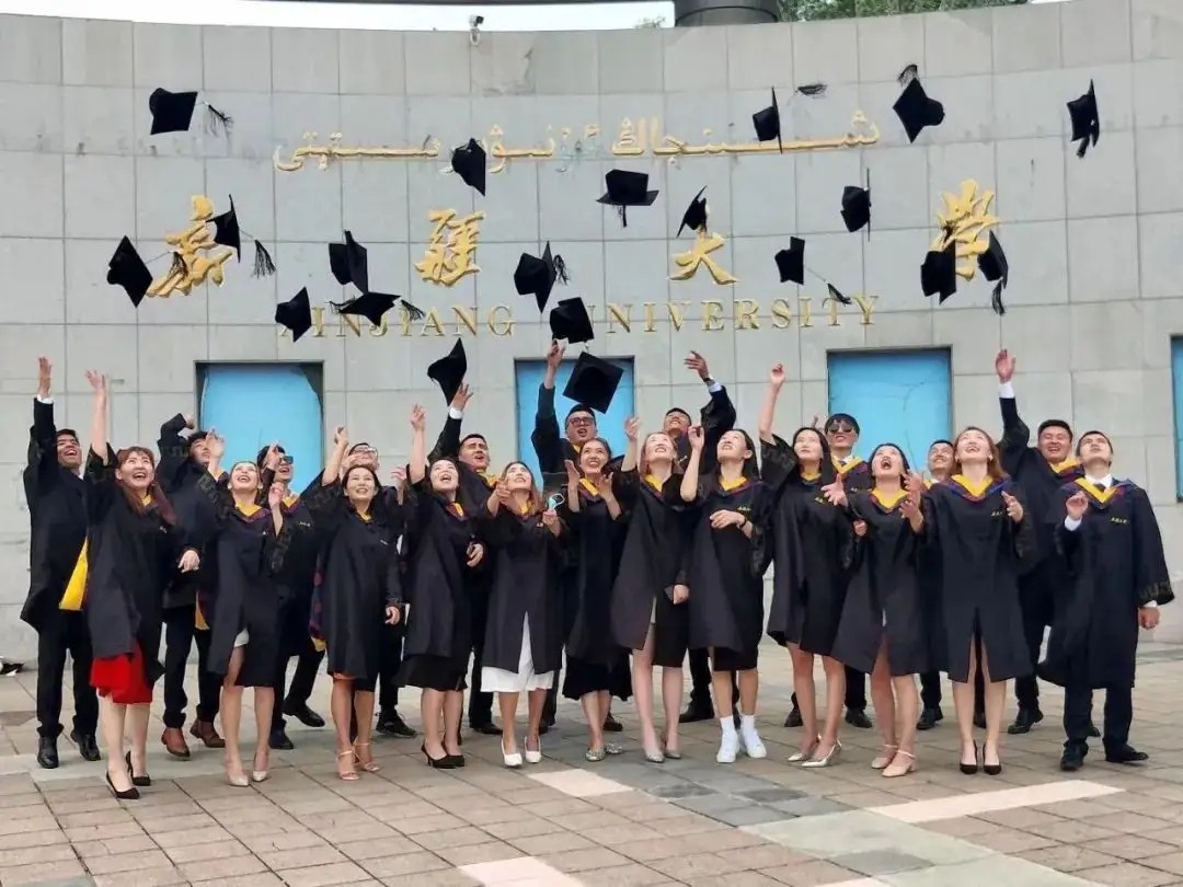 新新疆石河子大学,石河子大学和新大哪个好