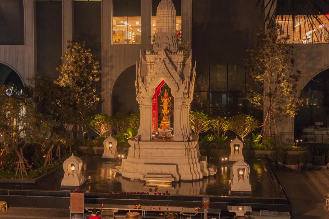 鍘绘嘲鍥芥浖璋峰拰鑺彁闆呯殑鏀荤暐,鍘绘嘲鍥界帺杞浖璋疯姯鎻愰泤
