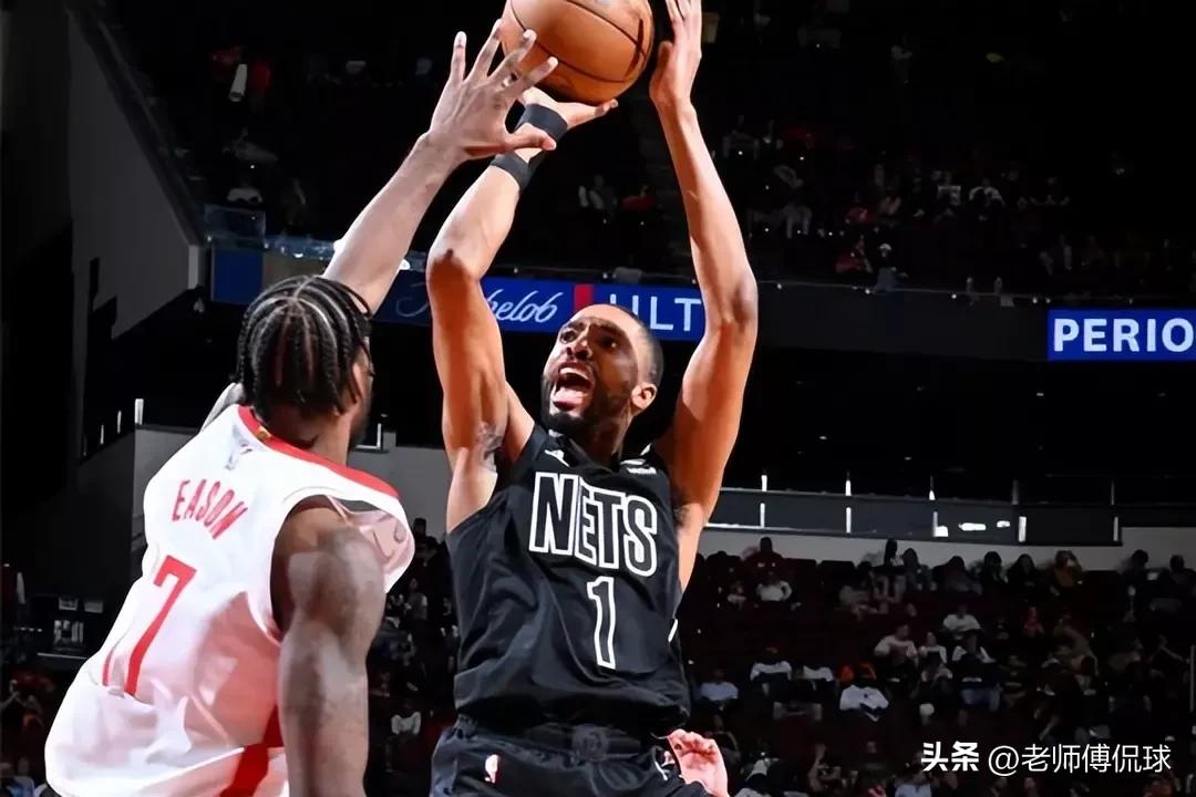 戴维斯爆砍34分21板,戴维斯打满全场的比赛