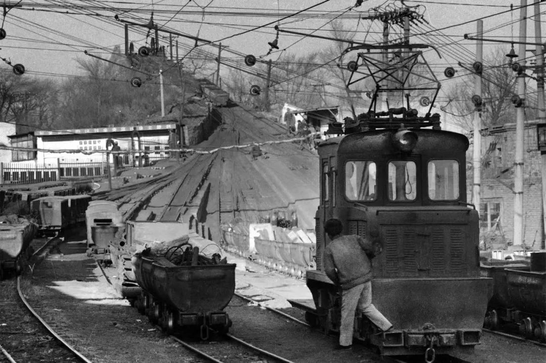 隔离酒店被困男子,疫情期间被困在上海隔离酒店