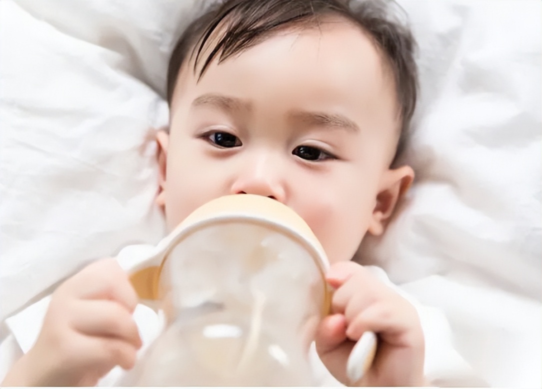 适度水解蛋白奶粉是不是防过敏,哪款水解奶粉适合蛋白过敏宝宝