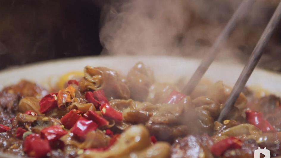 卤煮火锅文案,沸腾吧火锅美食带给我们的治愈