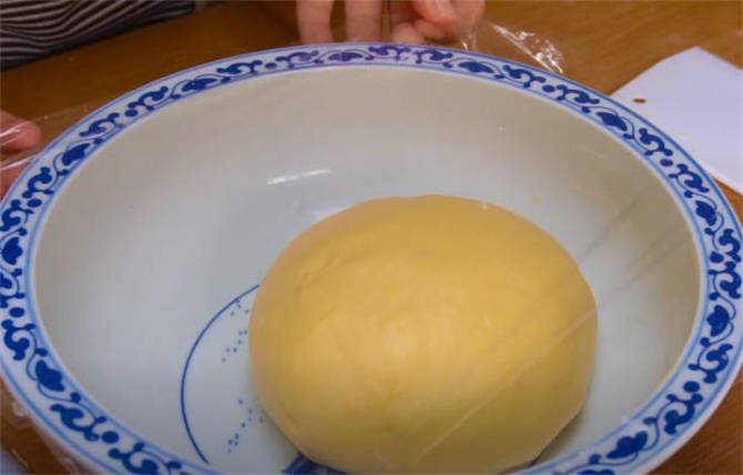 老式面包不用揉面的做法,家庭面包圈配方