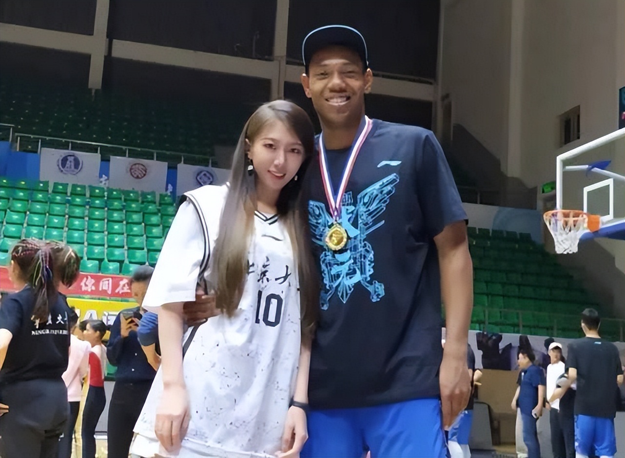 比归化球员更热爱这个国家！盘点中国体育圈里的那些黑人运动员