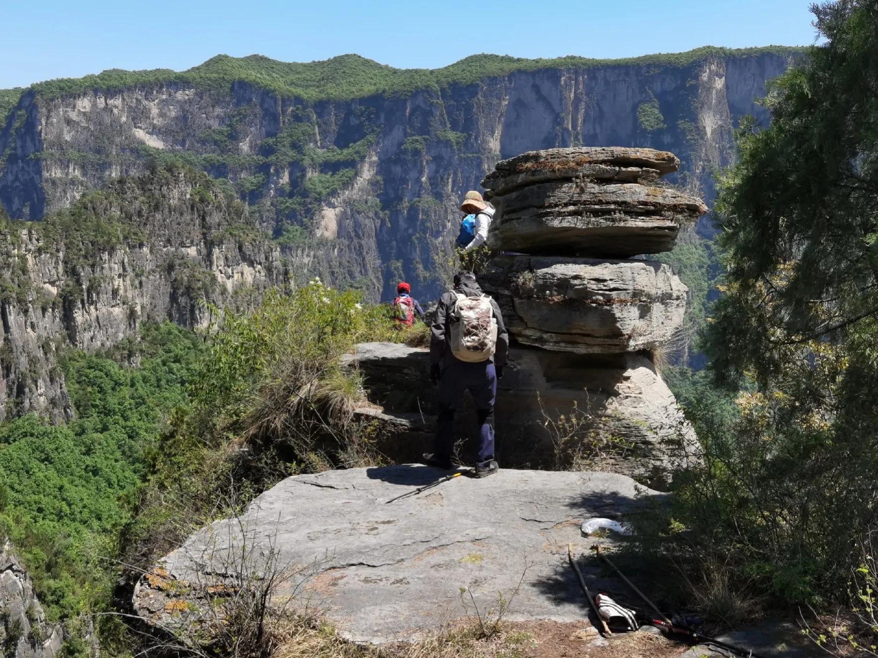 灵岩大佛山徒步,徒步灵岩山寺美篇