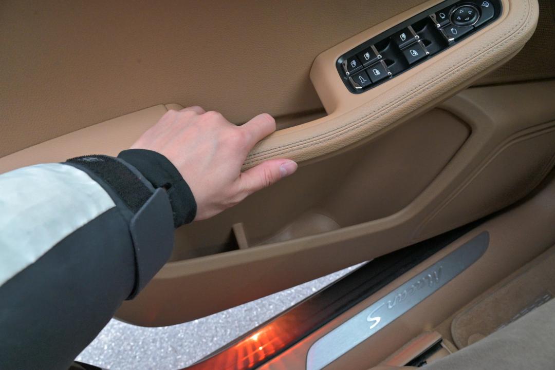 macans保时捷2023款顶配,macans保时捷新款