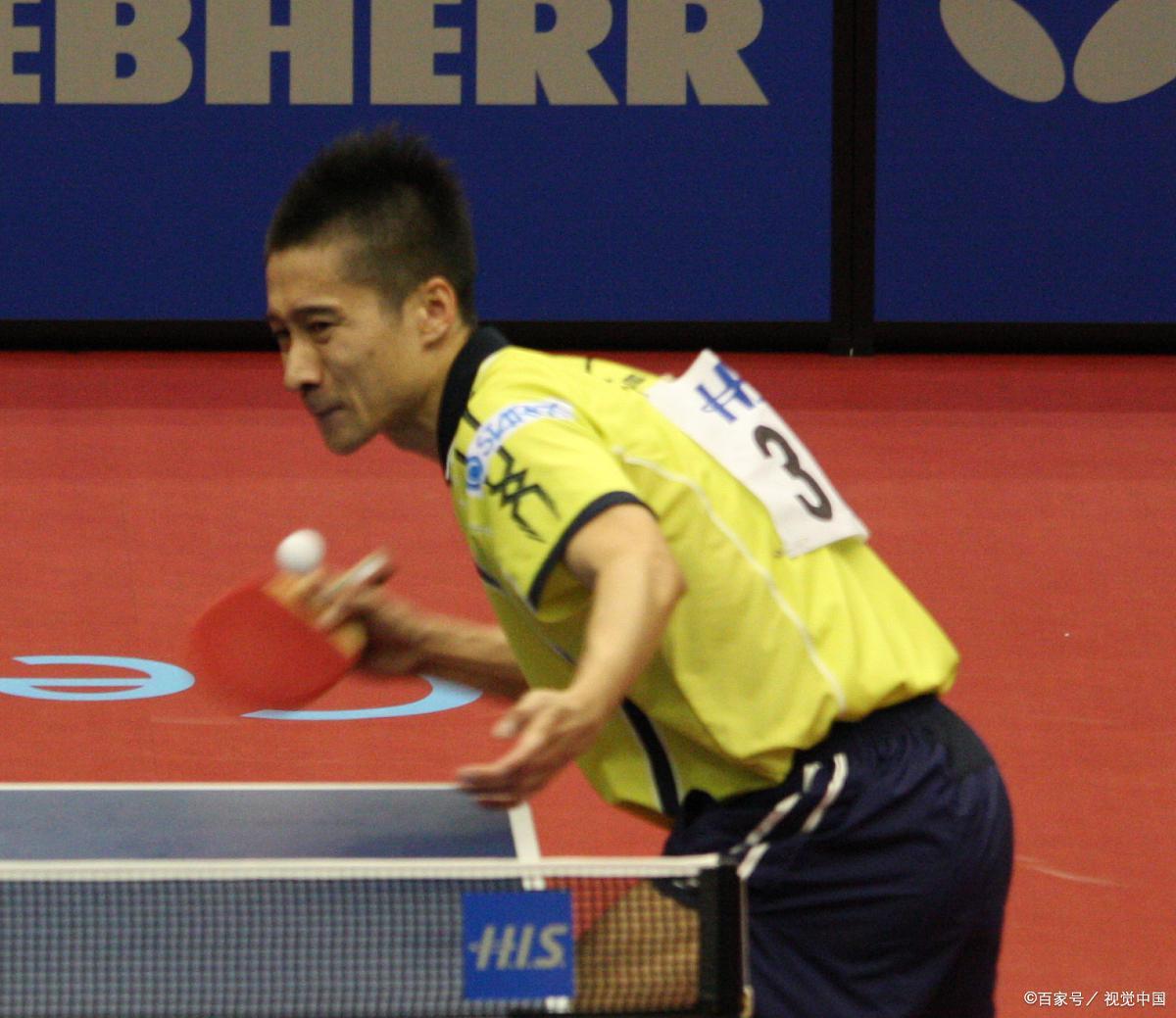 乒乓球在家徒手练习步法,乒乓球步法练习操gif