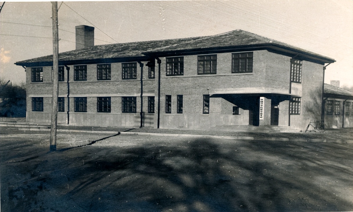 陈景润去世后由昆再婚没有,数学家陈景润怎么去世的