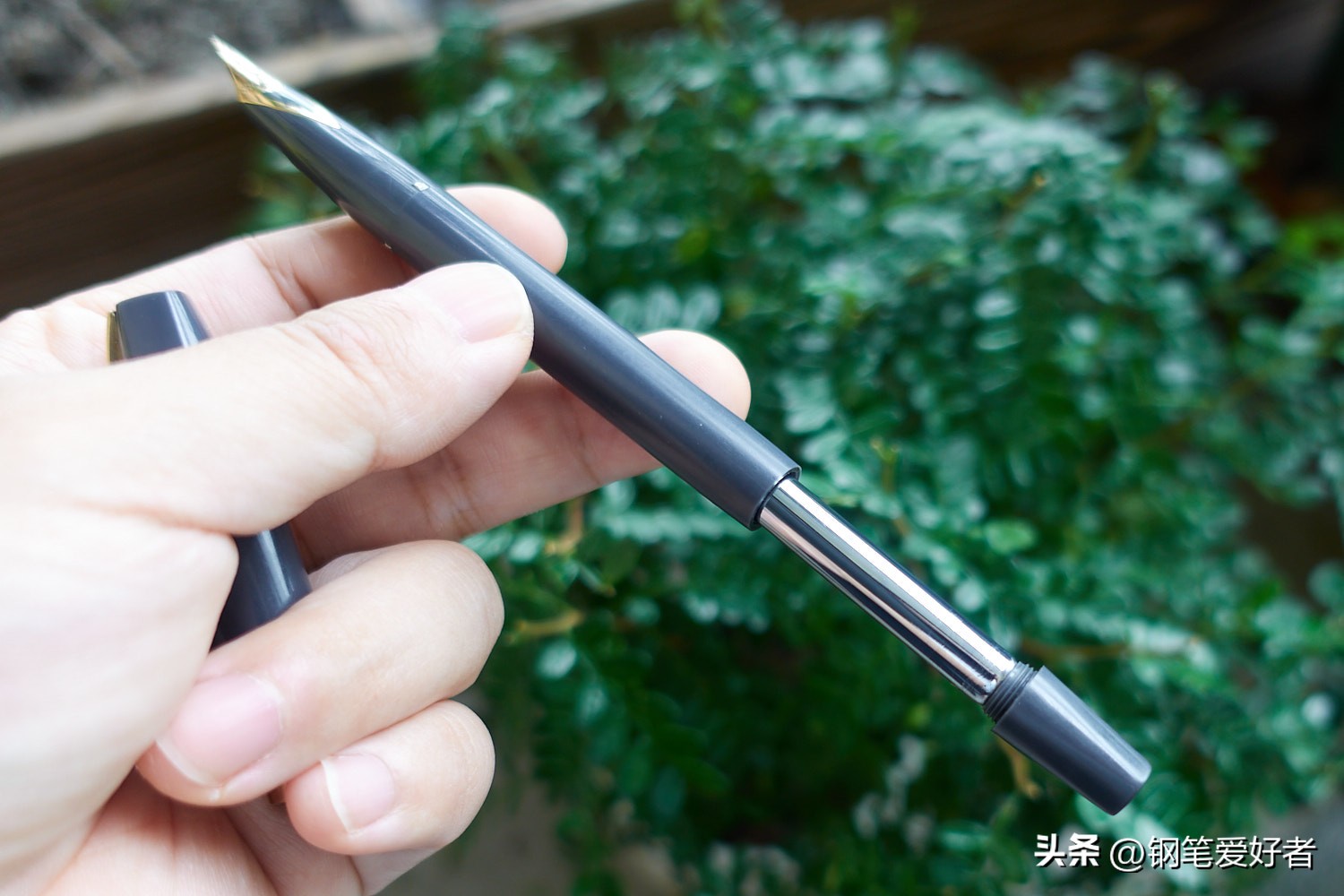 犀飞利帝国4钢笔评测及犀飞利TD上墨器系统原理解析