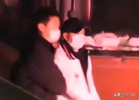 无戏可拍、直播被嘲，不止冯绍峰，这7位男星离婚后境遇格外一致