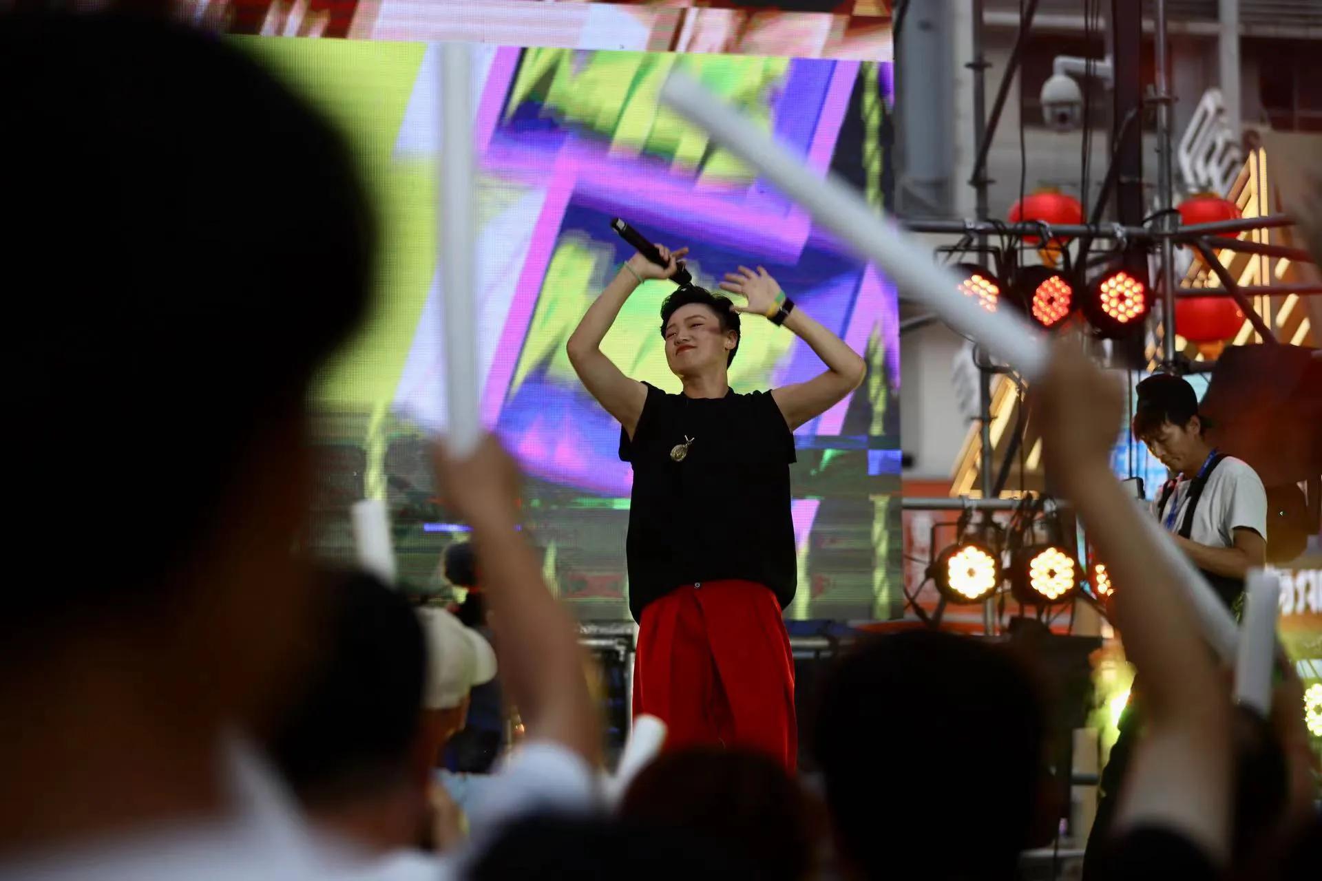 和平精英夏日狂欢活动,和平精英夏日打卡什么时候结束