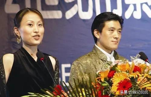 杨子90岁的母亲感染新冠，吃88年的一颗中药痊愈，网友都说不相信