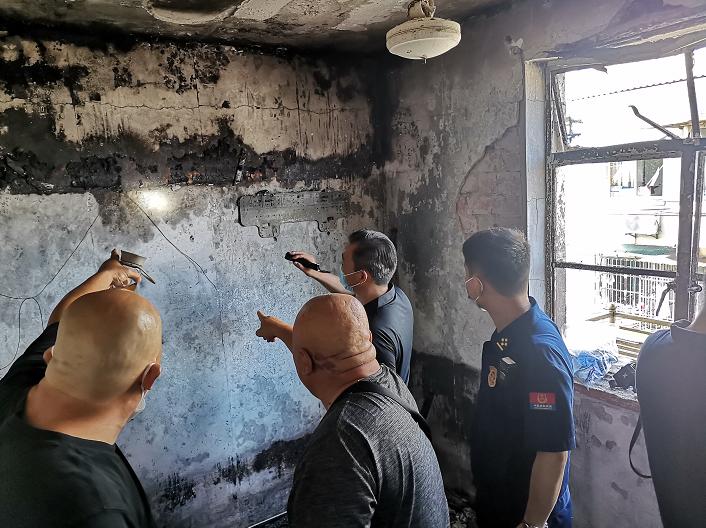 民房突发火灾消防紧急扑救措施,居民楼起火危急