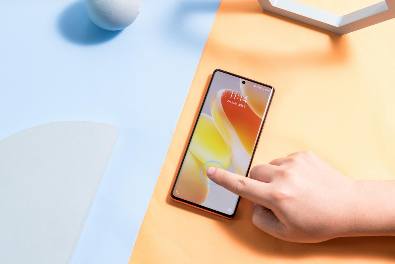 vivox80系列最强影像高端旗舰机,vivoX80系列的值得买的手机