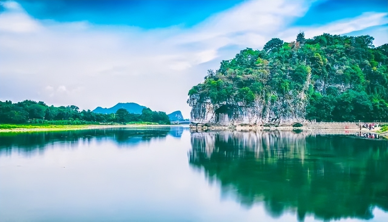 桂林雁山猫儿山,广州出发6天最适宜赏秋旅游