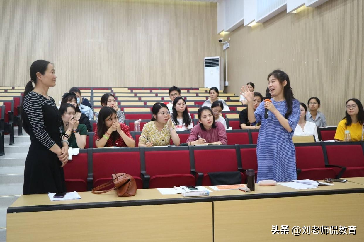 老教授称：科研型老师春风得意，教学型老师直喊自己心里苦啊