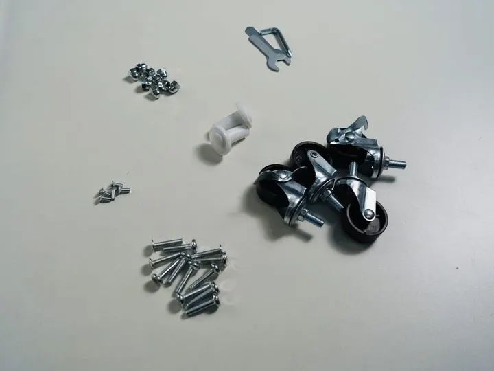 衣帽架收纳推荐实用,平价衣帽架测评轻松解决收纳问题