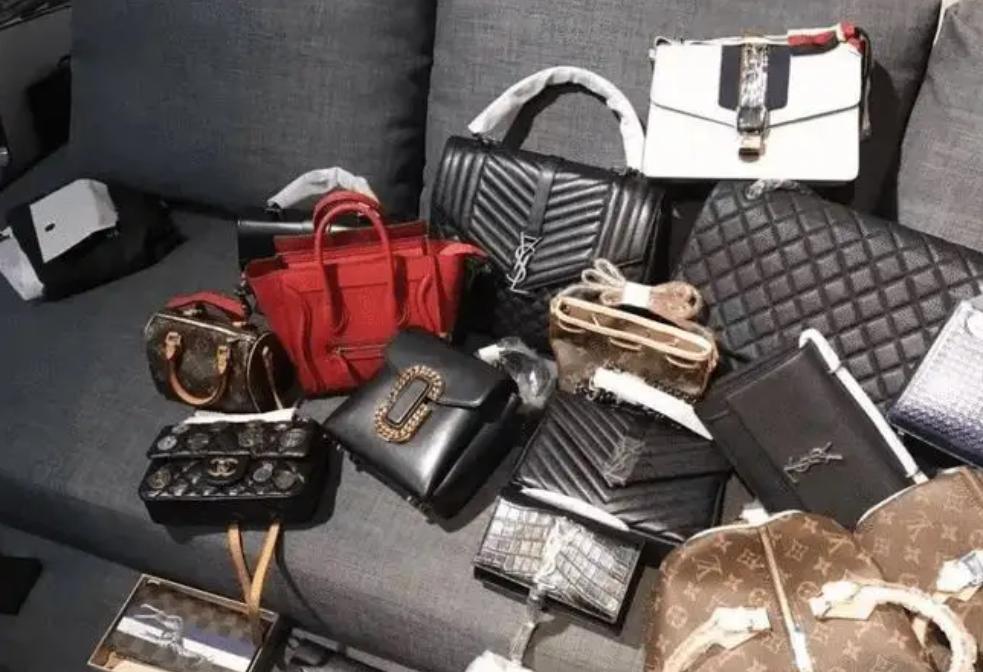 代购的东西到底是假货还是真便宜,代购东西贪便宜被欺骗