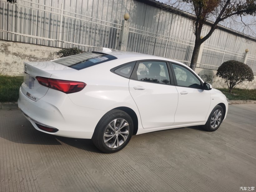 别克威朗pro送的赠品,威朗pro八件套