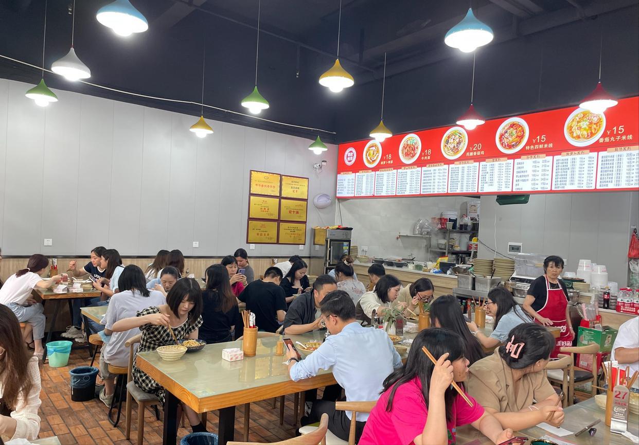 赵氏四鲜告诉你,开餐饮门店必备证件,建议餐饮人收藏!