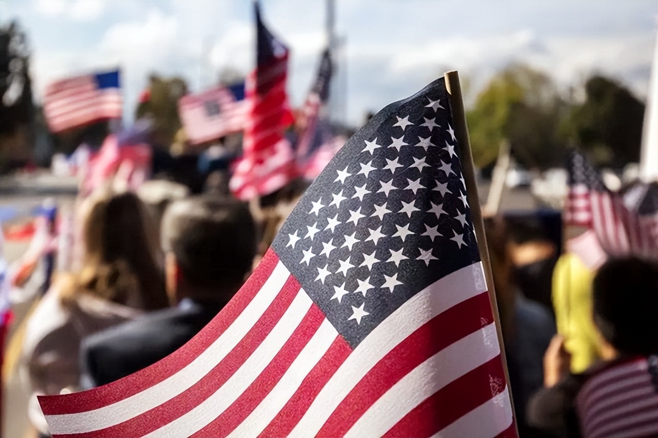 以害人开始,以害己告终——美国挖的坑