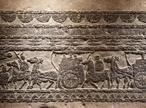 曰宛，曰宛中，隆，曰隆中，曰南阳，曰躬耕于南阳解密