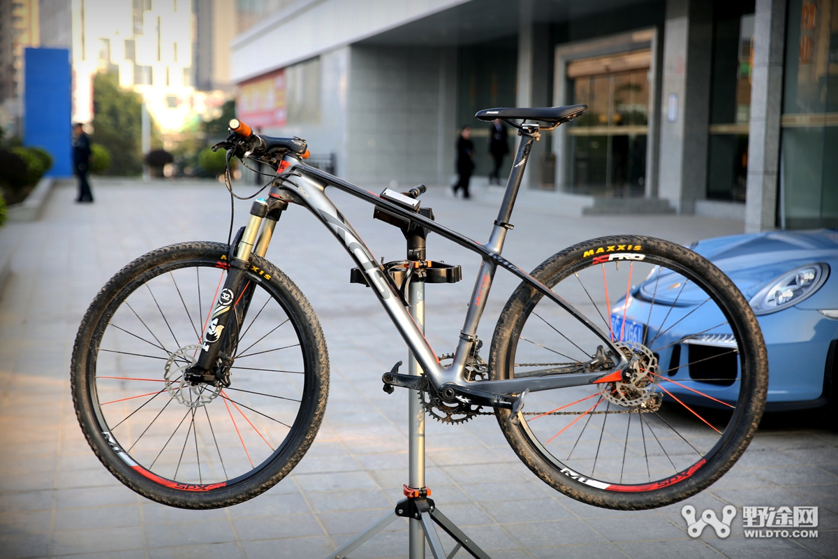 捷安特山地车刹车片更换,山地车前后刹车片更换